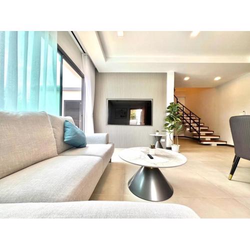 Pool Villa Kata Patak Road 3BR