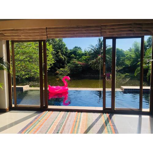 Pool Villas by Honey - Luxury Family Resort-8 km from Beach & Nightlife