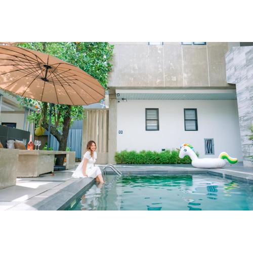 Poolside room for 2 pax with breakfast