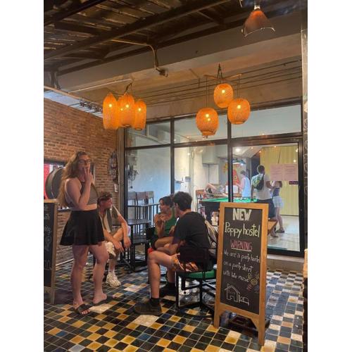 Poppy hostel
