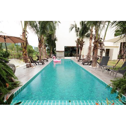 Porestva Hotel Sriracha