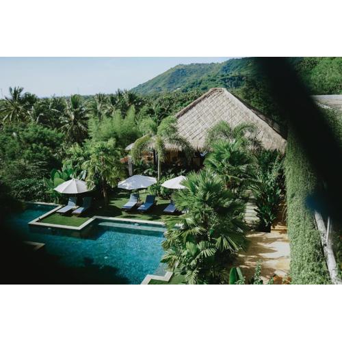 PORTER HOTEL - Surf & Yoga Retreat