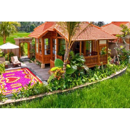 Prameswara 1 BR Wooden Private Pool Villa ZN174