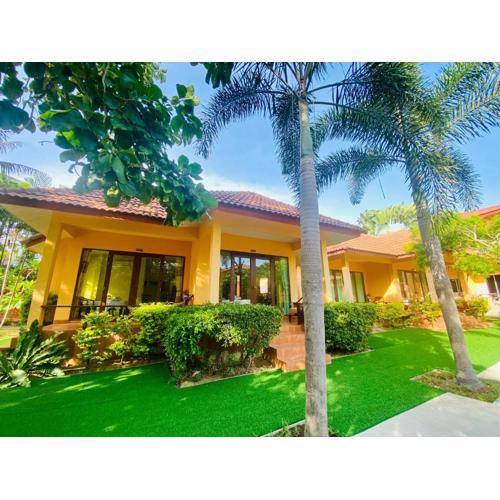 Pranmanee Beach Resort