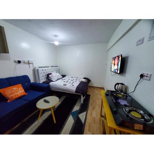 Premier homes w free parking n lift