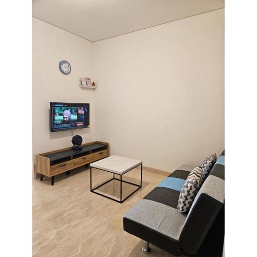 Premium Apartment Podomoro 1 Bedroom with Best Garden & City View