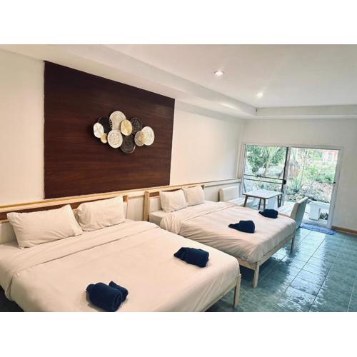 Premium Family Villa Full Garden View With Breakfast