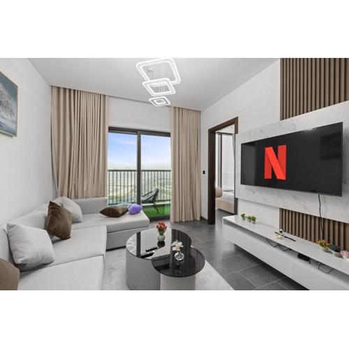 Premium Stay in Sobha 1BR with Extra Room and Balcony