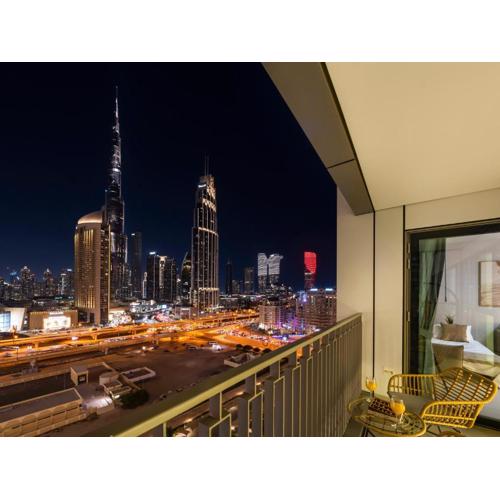 Premium Two-Bedroom Apartment with Private Balcony & Full Burj Khalifa Views by Al Fannan Holiday Homes