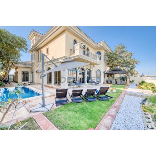 Prestigious 5BR Villa with Assistant Room and Private Pool in Frond O Palm Jumeirah by Deluxe Holiday Homes