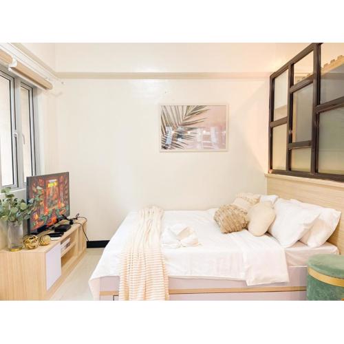 Prime Condo Living Near Venice Canal #msert26k