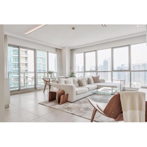 Prime Downtown 2BR Retreat