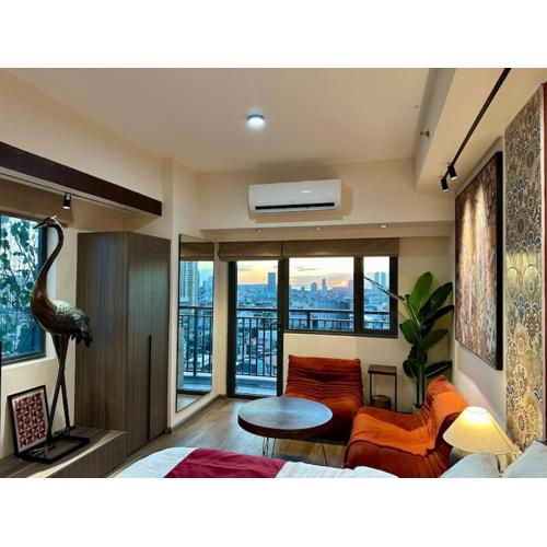 Prime End Sunset View Unit in Makati