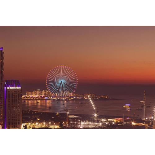 Prime Location - 2BR with Spectacular Sea View