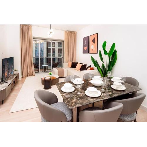 Prime retreats - steps to Grosvenor Hotel