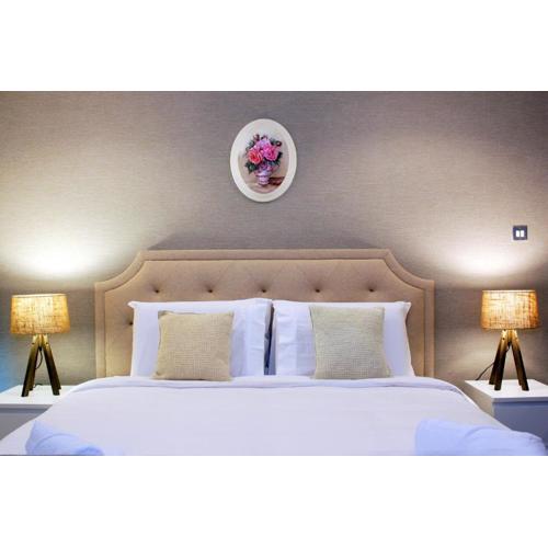 Prime Retreats- Downtown Dubai