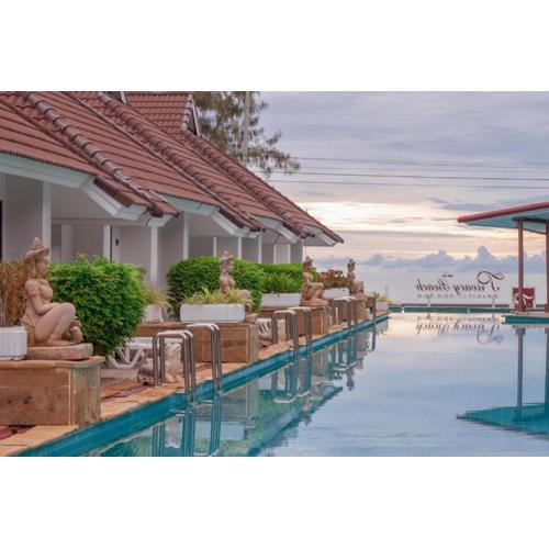 Privacy Beach Resort & Spa