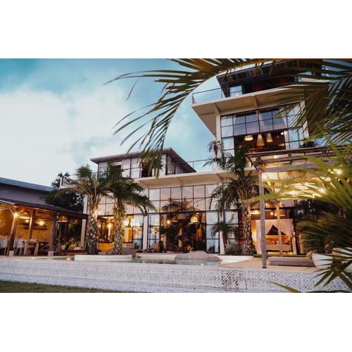 Private Castle Villa - Ocean View