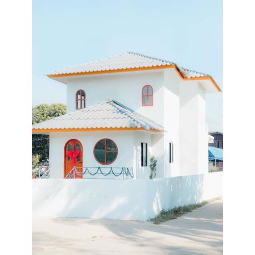 Private House near Airport Padaet