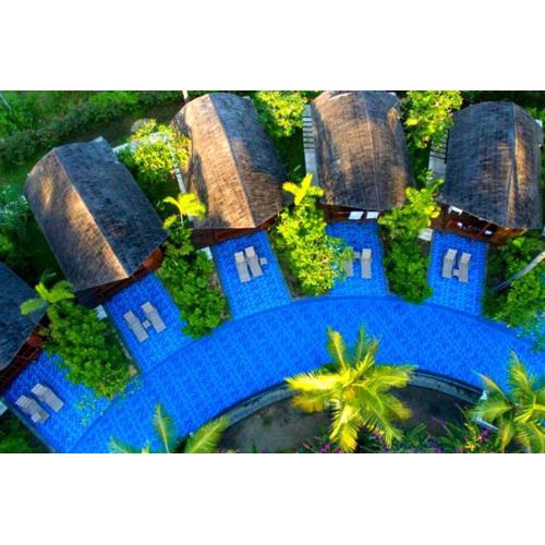 Private Lagoon House 7 BR in the beach front #A18