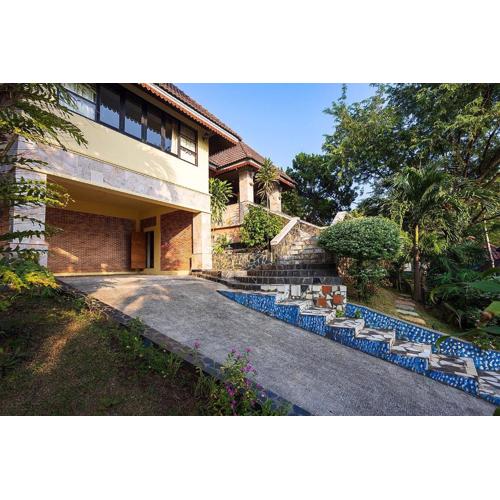 Private Lamai Marble Villa