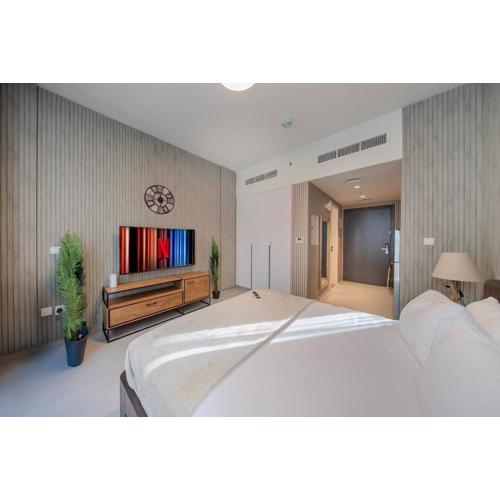 Private Luxury Studio Apartment in AlJada by Arada