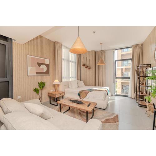 Private Luxury Studio by Blue Cloud Holidays