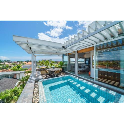 Private Penthouse with Sunset Views Central Seminyak