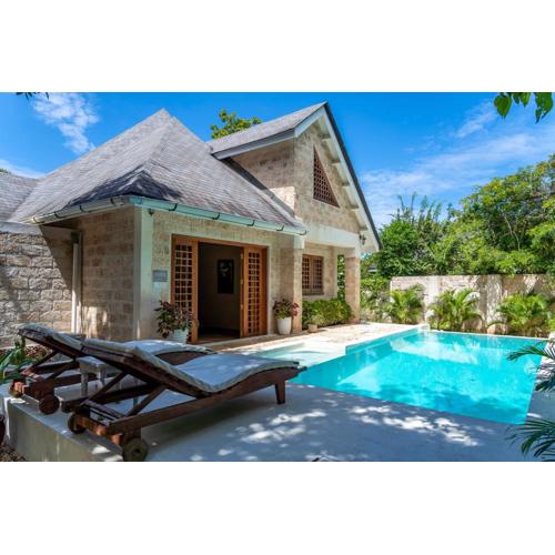 private pool cottage diani beach