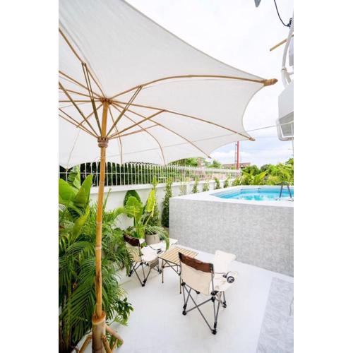 Private Pool Villa Resort style, Heart in bkk ,metro,cabaret show,RCA, jodd fair,chatuchak