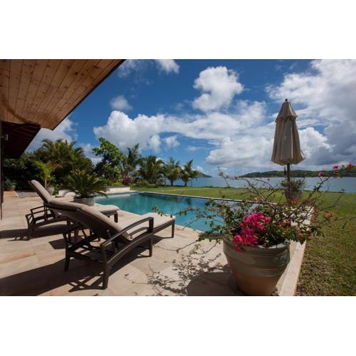 PRIVATE SEA VIEW VILLA Eden Island