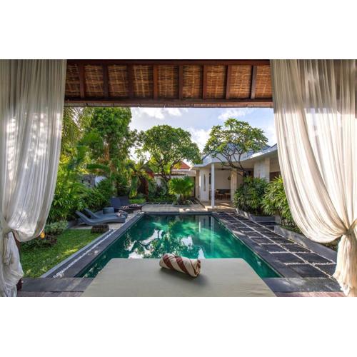 Private Villa Tiaga - Premium & Peaceful in the Heart of Seminyak