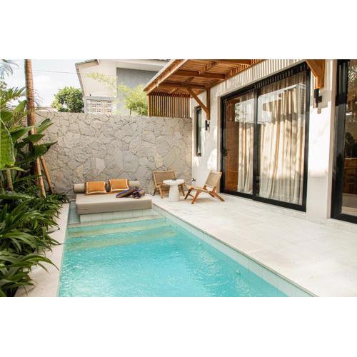 PROMO! Villa Rosa - New Luxury 1 bedroom villa in Canggu - 2 minutes to Echo beach