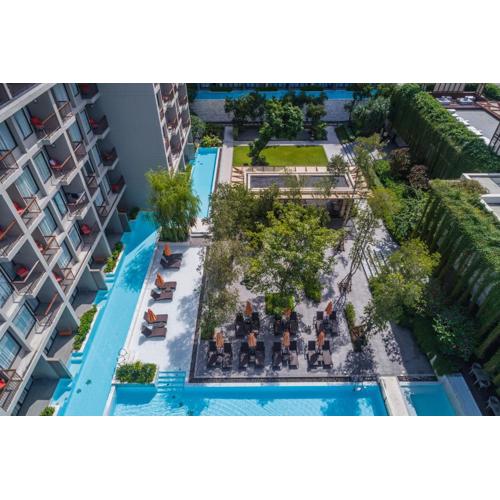 Proud Phuket, Naiyang Beach