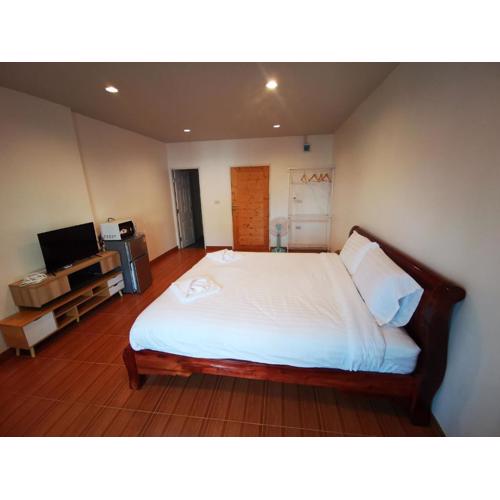 Proud Room & wifi 3 North Pattaya