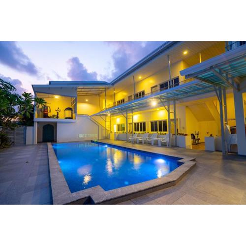 Puean Chang Resort Phuket