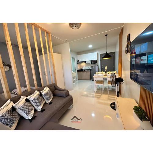 Puerto Princesa Apartment with FREE Pool, Parking & Gym - B2 2Flourite