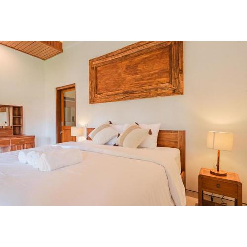 Pulu House by Madhava Villas