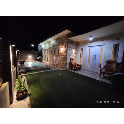 Puncak Pinus and Pool