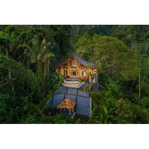 Punduk Villa - The Manta