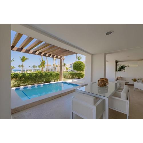 Punta Palmera Beach Front 3b apartment Cap Cana
