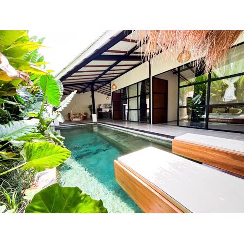 Puri Dewata Tebongkang