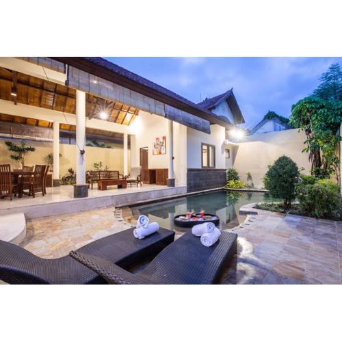Putri Bali Seminyak Villa