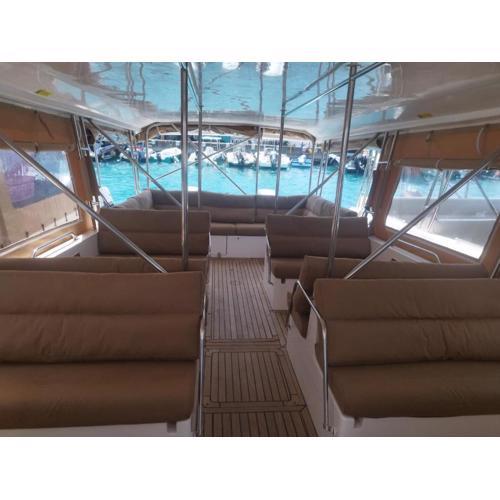 Pvt boats for rent from Velana International Airport