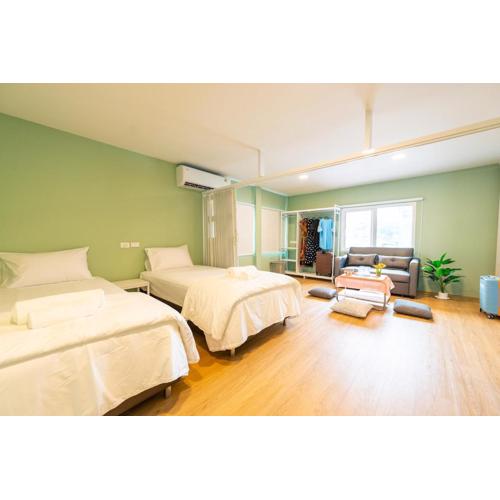 Quadruple Studio Suite with Balcony