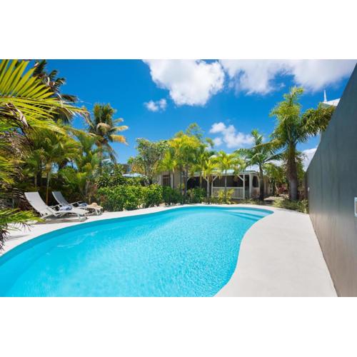 Quaint 4-Bedroom Cottage in a fishing village