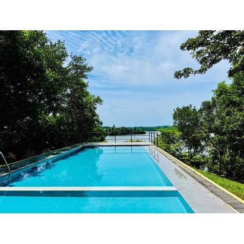 Queens Mount Eco Habitat