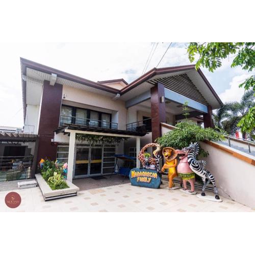 Quezon Premier Hotel - Candelaria