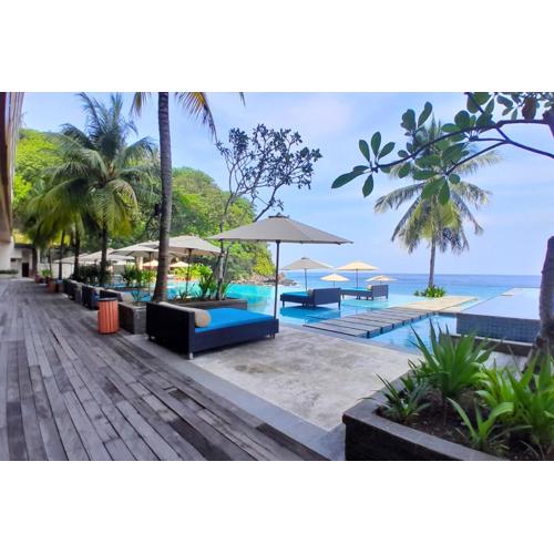 Quiet Beach 1 BR Beach View NE28