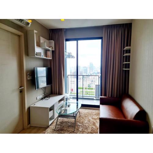 Quinn Condo Ratchada 17